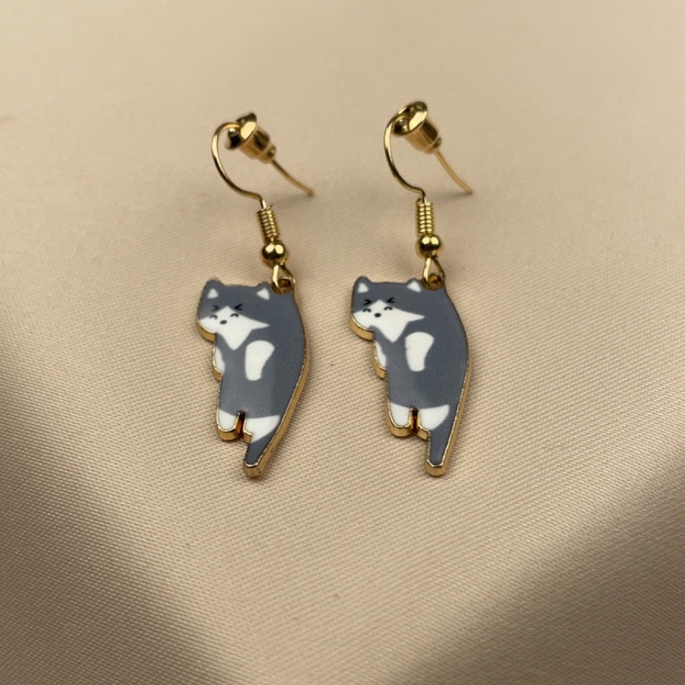 Cat earrings